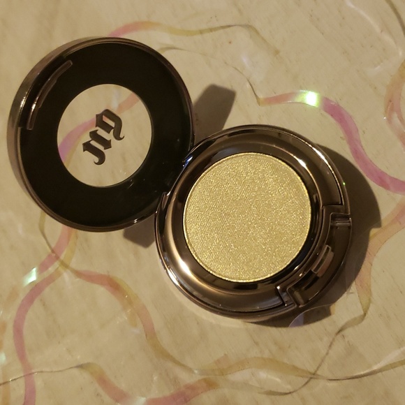 ๐๐๐งโโ๏ธ ๐HP ๐SNOW Urban Decay DISCONTINUED Eyeshadow NWOBOX - Picture 7 of 7